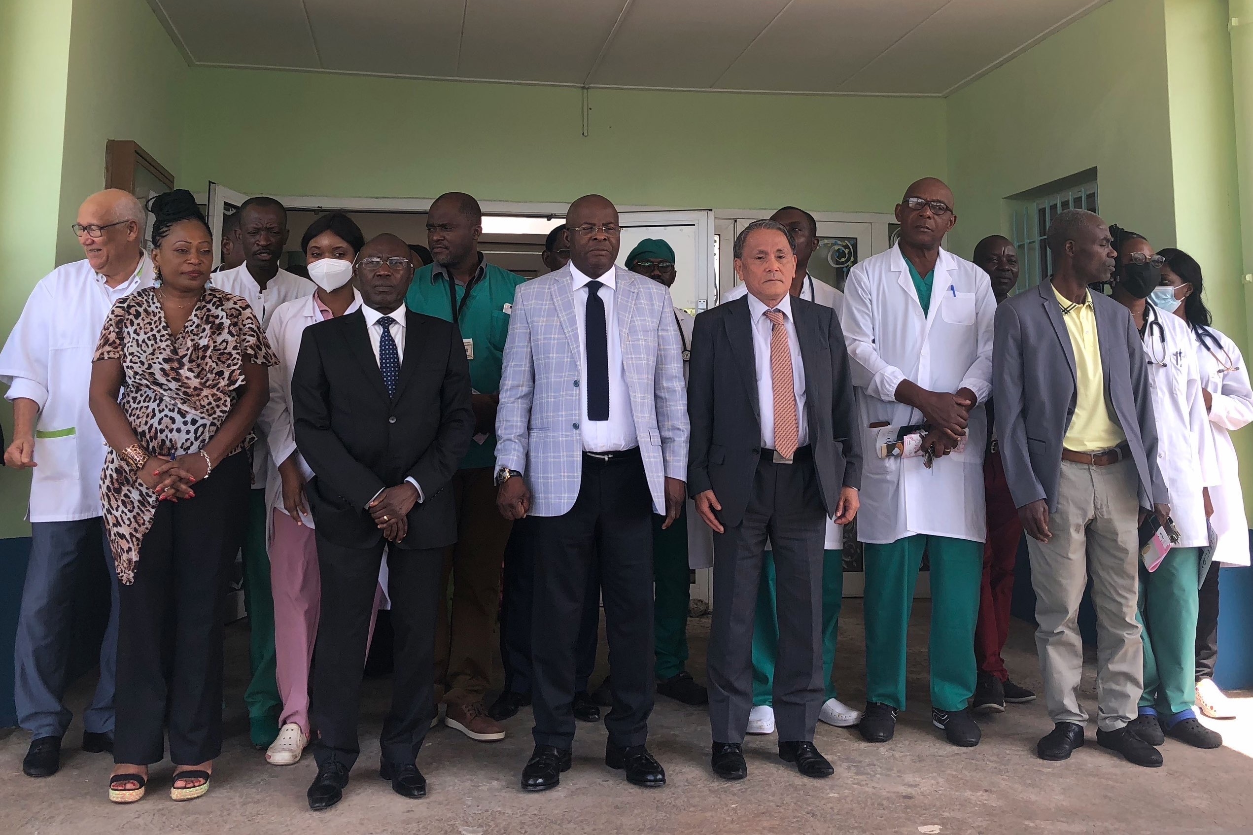 Cliquez pour agrandir 「ポール・ジャンティ地域病院機材整備計画」署名式の実施