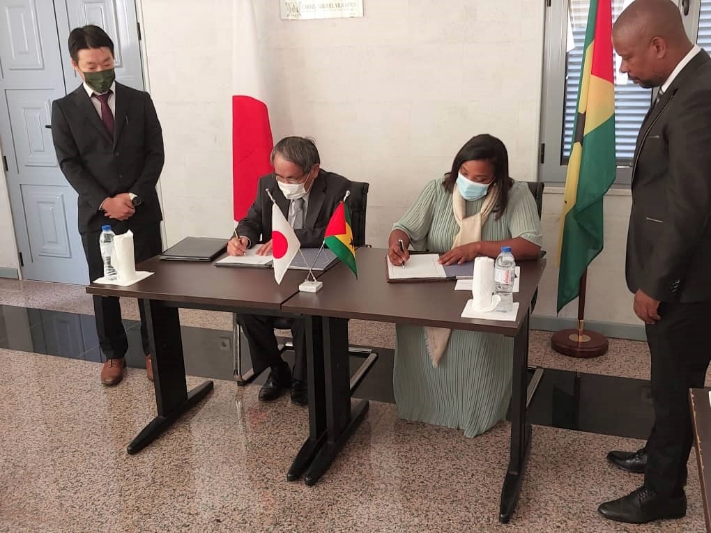 Cliquez pour agrandir 「食糧援助(KR)」署名式の実施