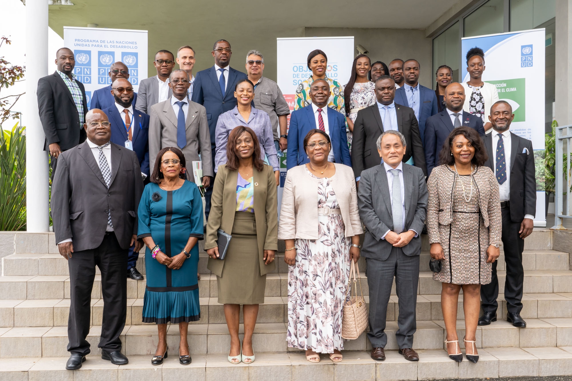 Cliquez pour agrandir 「3月7日バタ市爆発事案後の環境条件改善支援」オープニングセレモニーへの出席