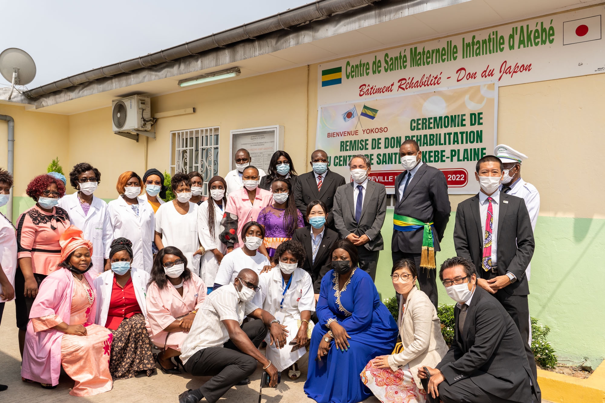 Cliquez pour agrandir 「アケベ・プレン地方母子保健局機能拡充計画」引渡式の実施