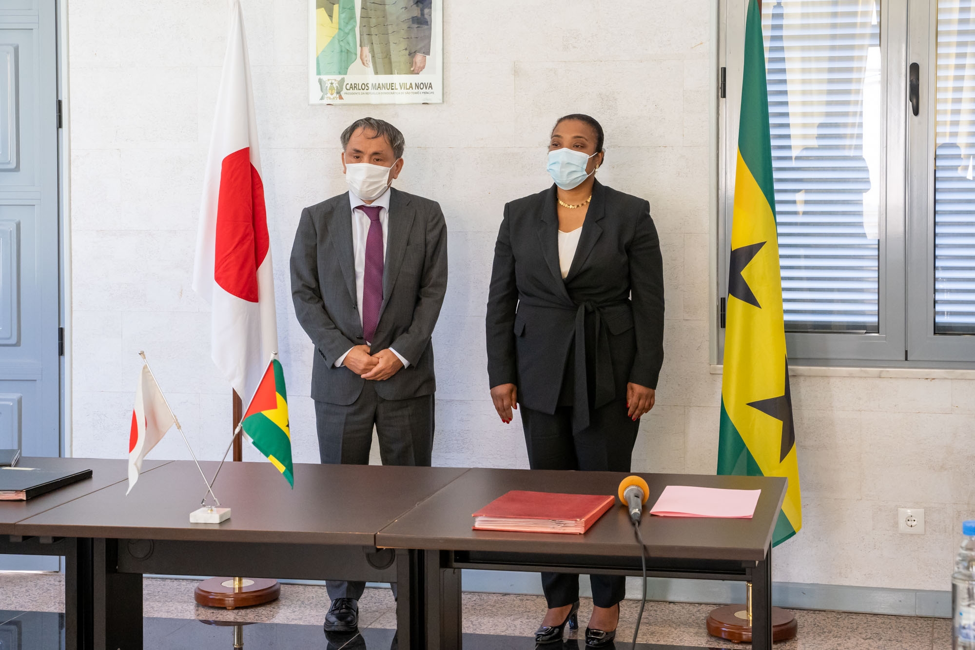 Cliquez pour agrandir 「食糧援助(KR)」署名式の実施