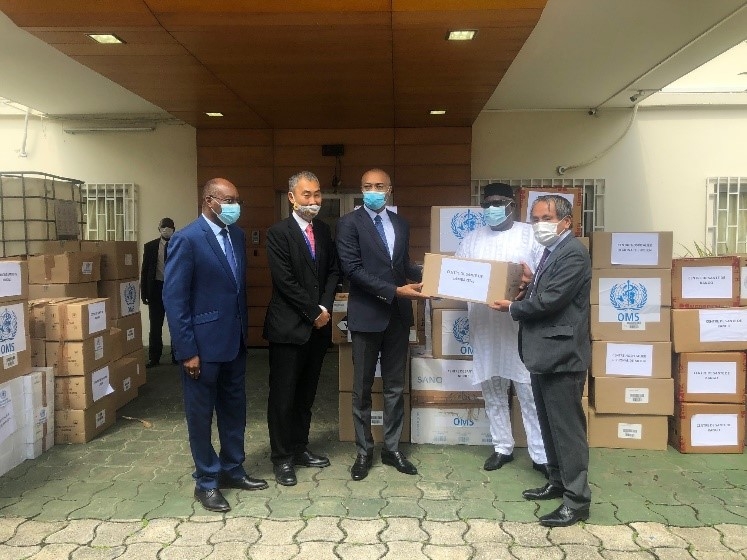 Cliquez pour agrandir Cérémonie d’achèvement du projet d’appui